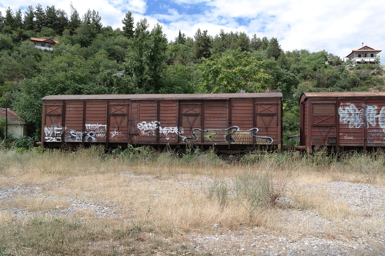 train wagons old free photo