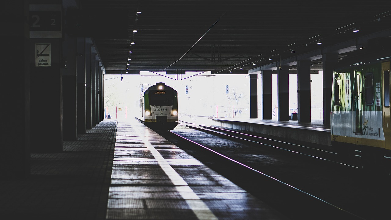 train  station  subway free photo