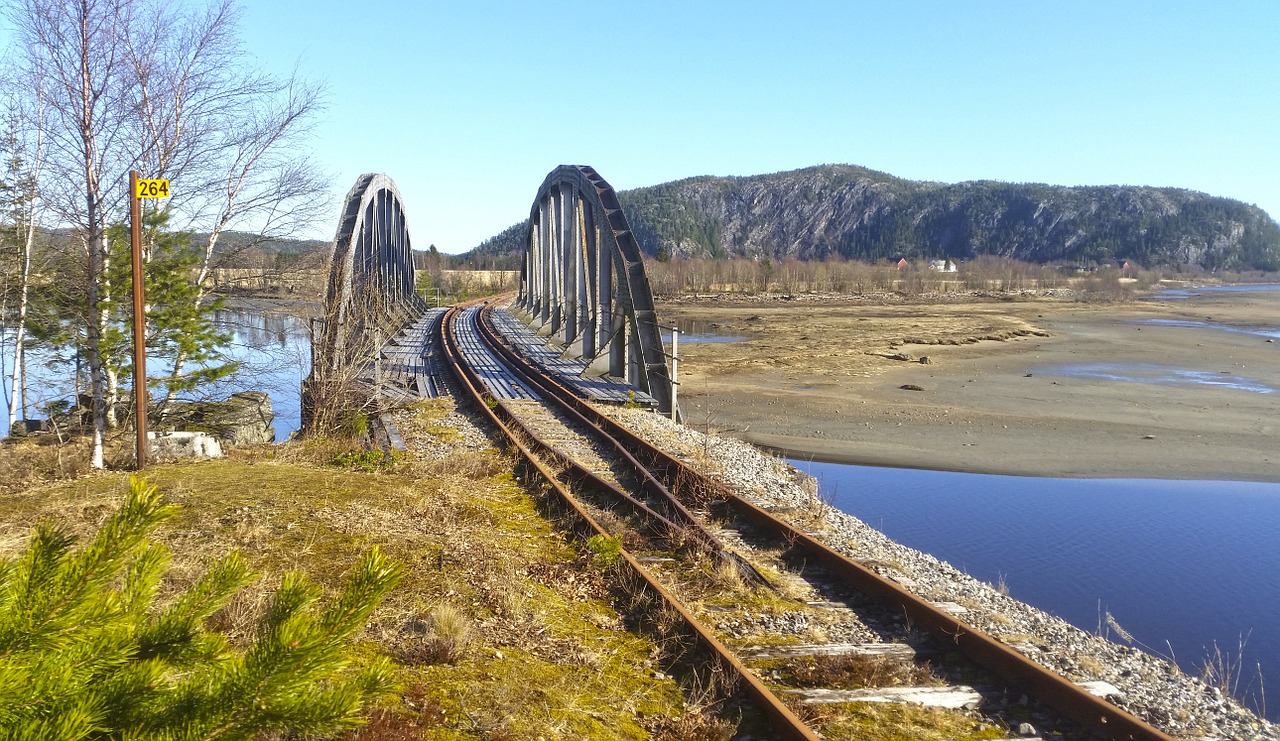 train norway sea free photo