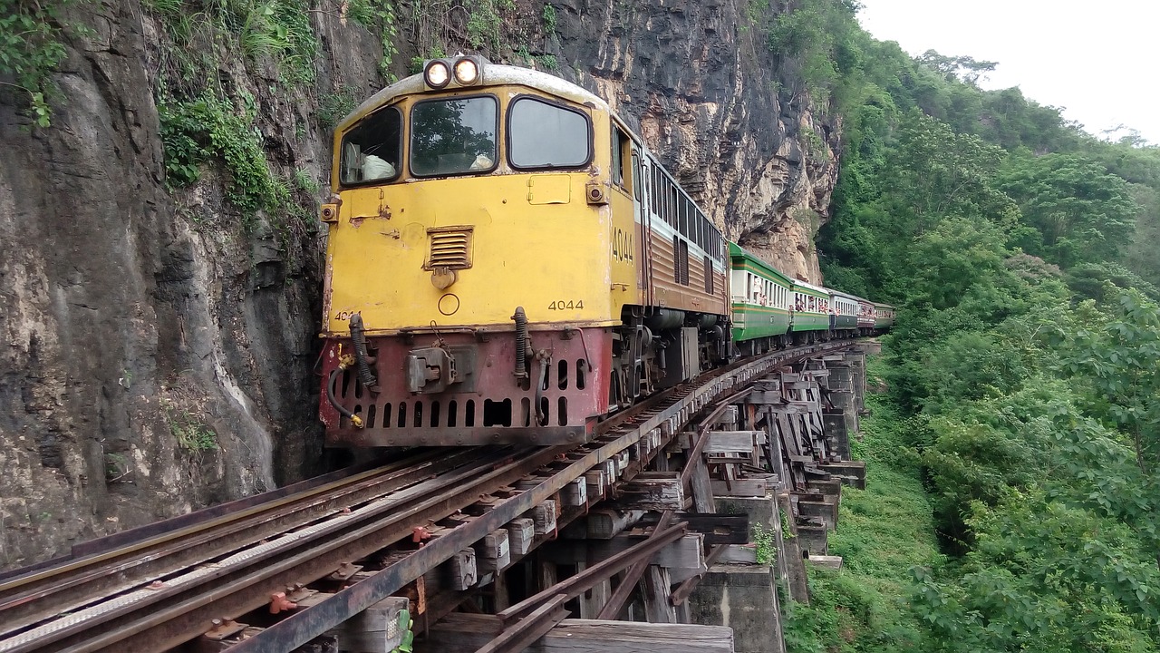 train thailand kanchanaburi free photo