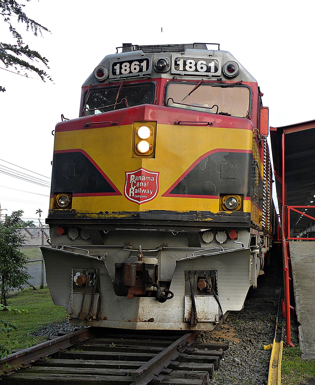 train railway panama free photo