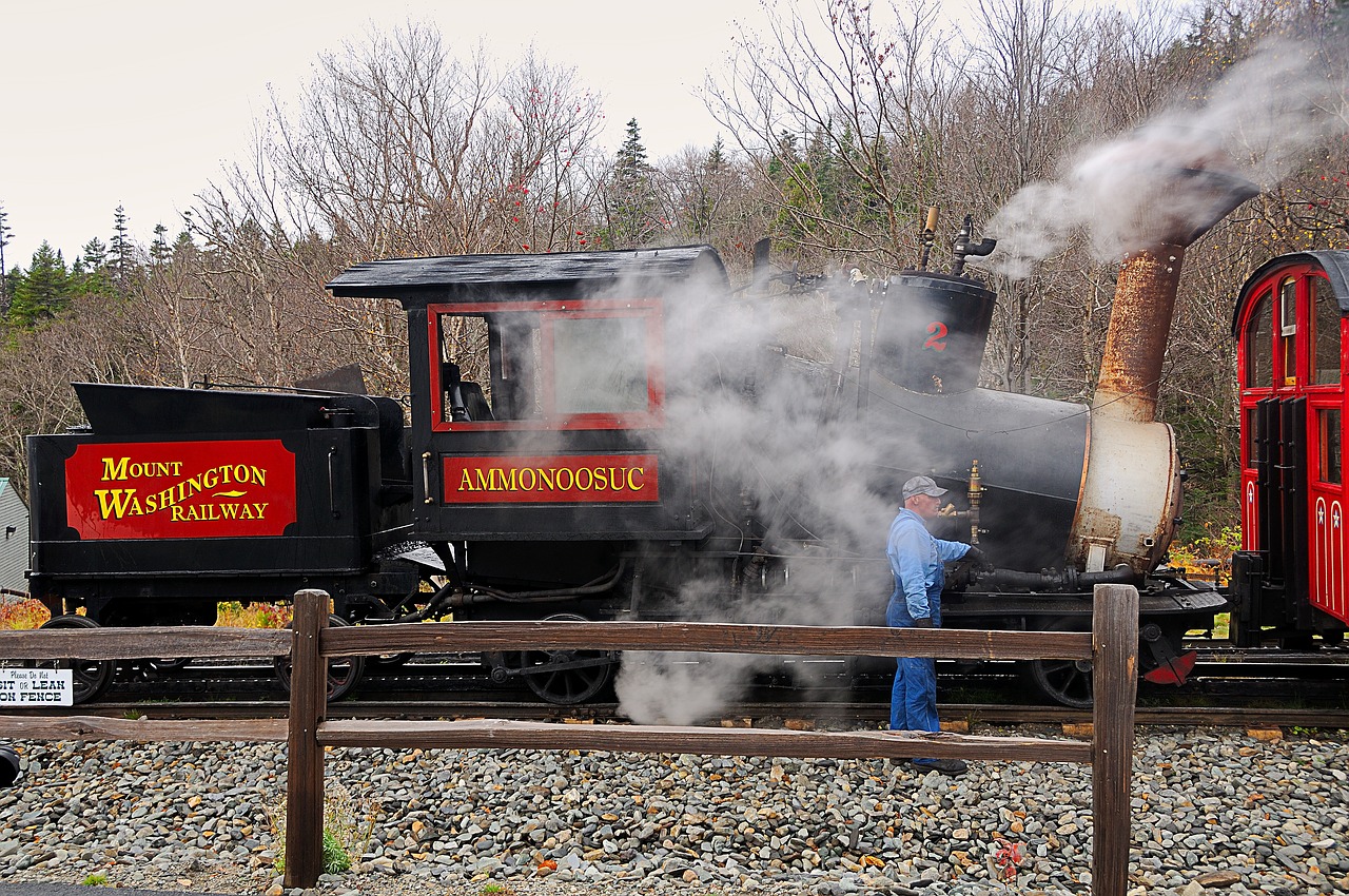 train driver steam locomotive crews free photo