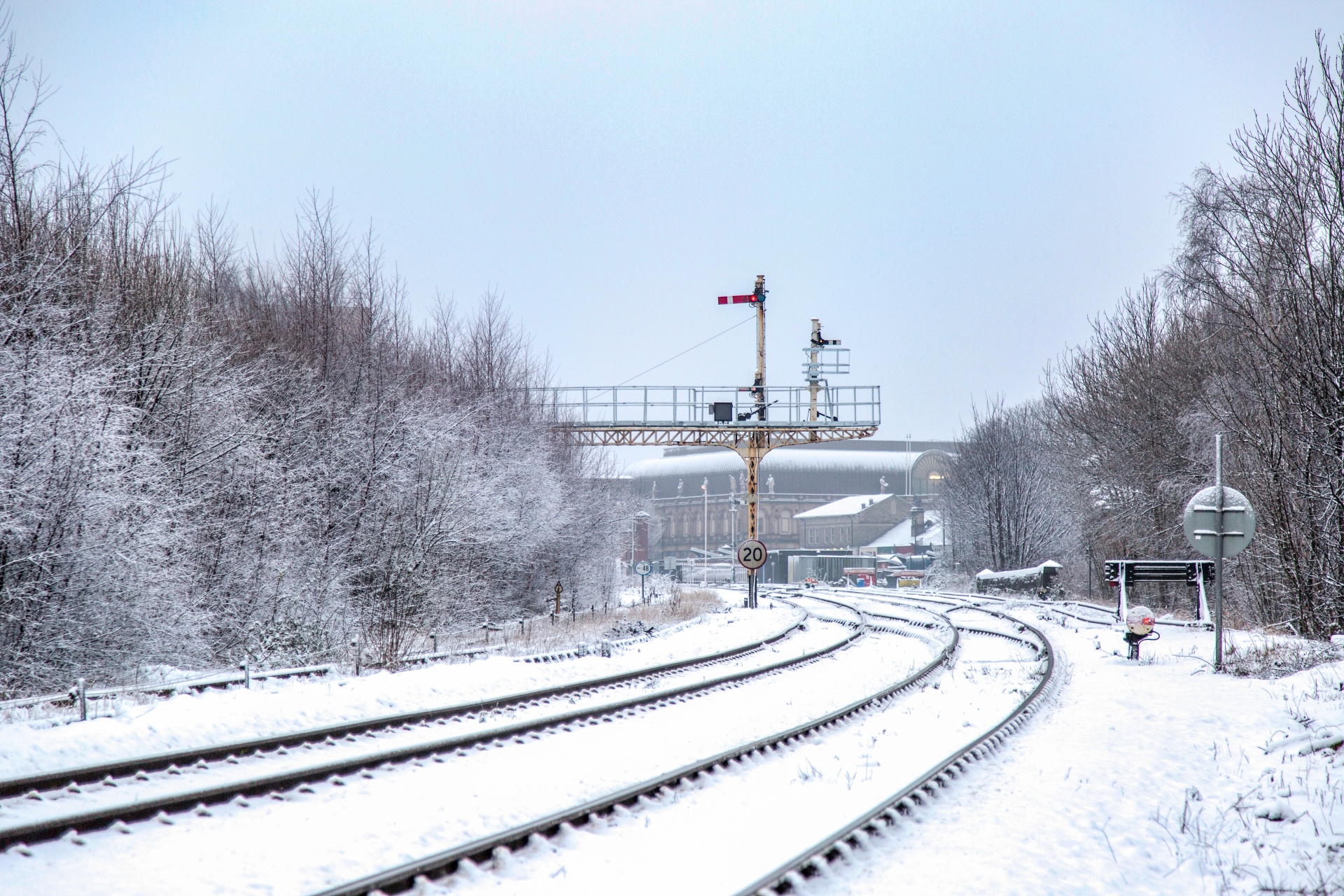 snow horizon rail free photo