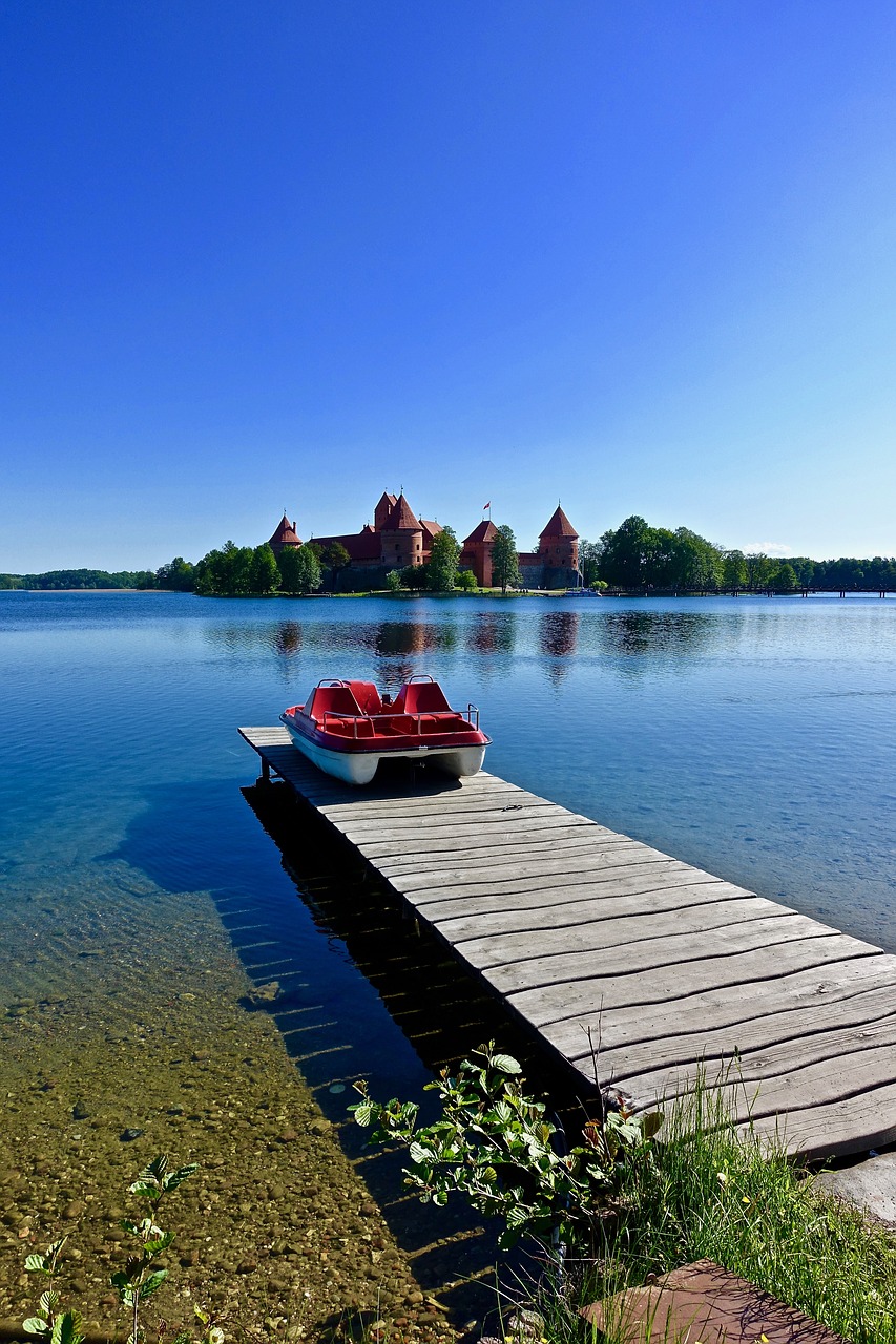 trakai pier boats free photo