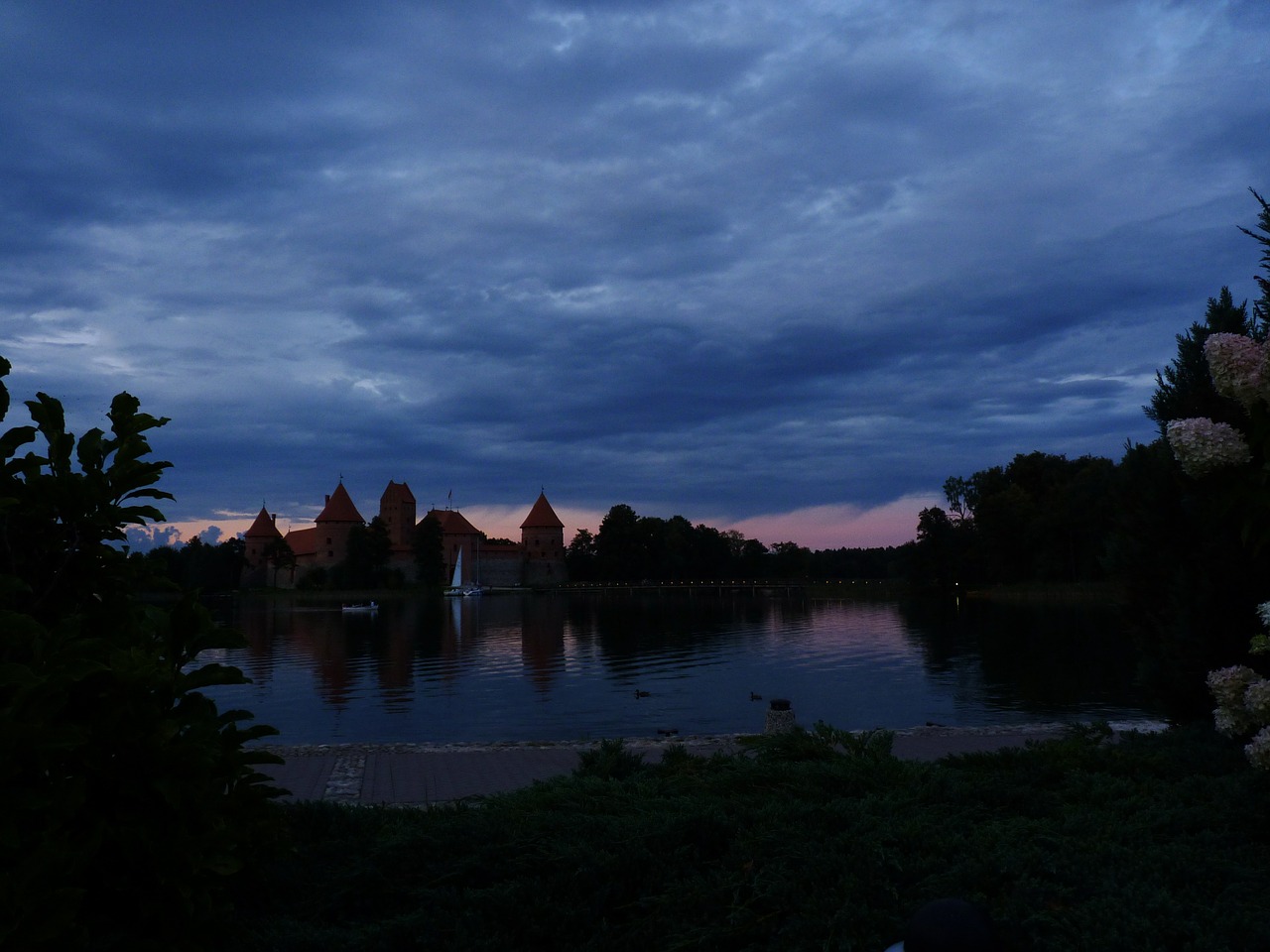 trakai lithuania castle lake free photo