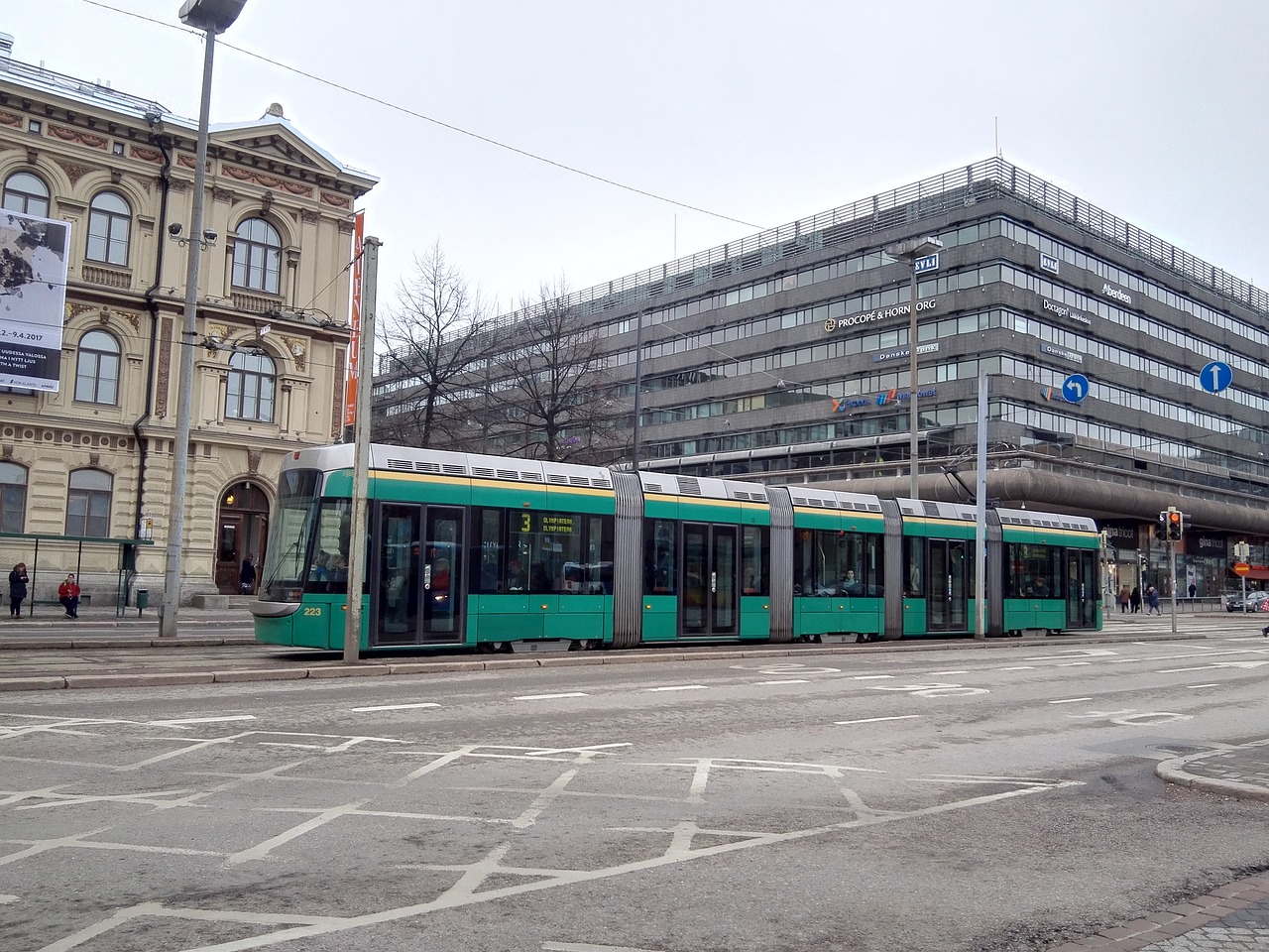 tram street finland free photo