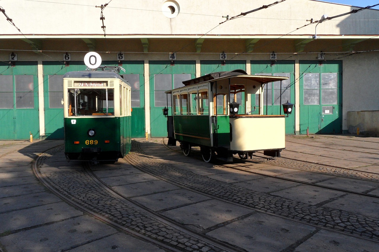 tram  monument technology  tech free photo