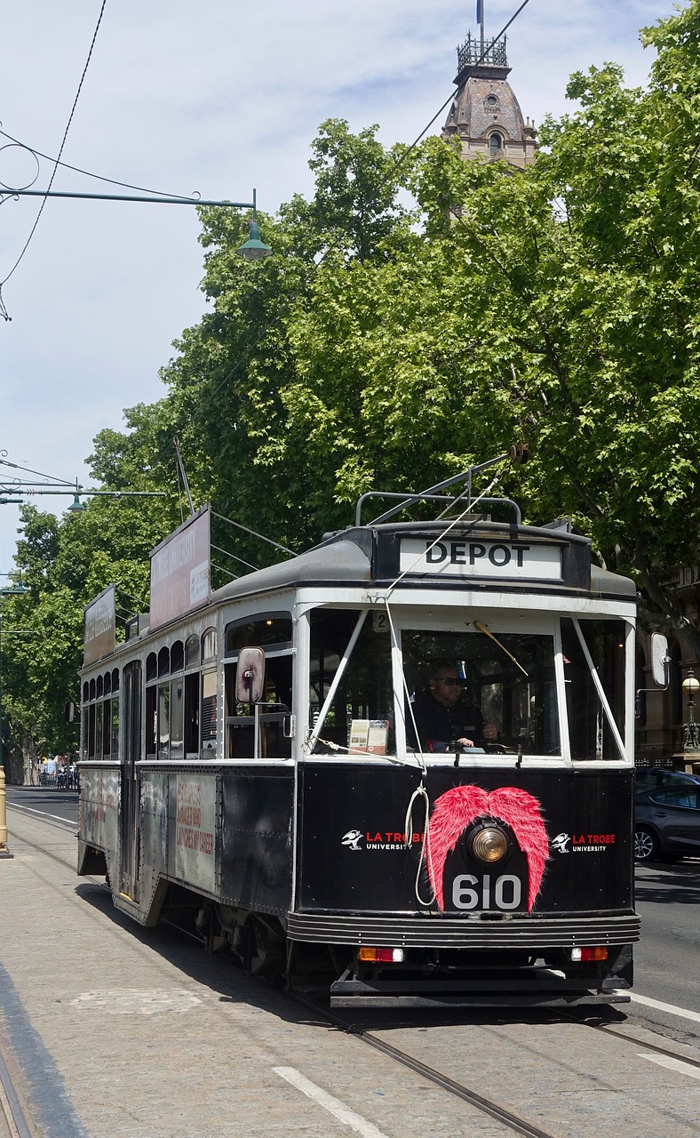 tram  electric  classic free photo