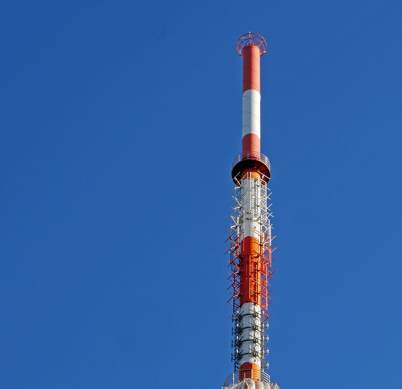 transmission tower mast tip radio free photo