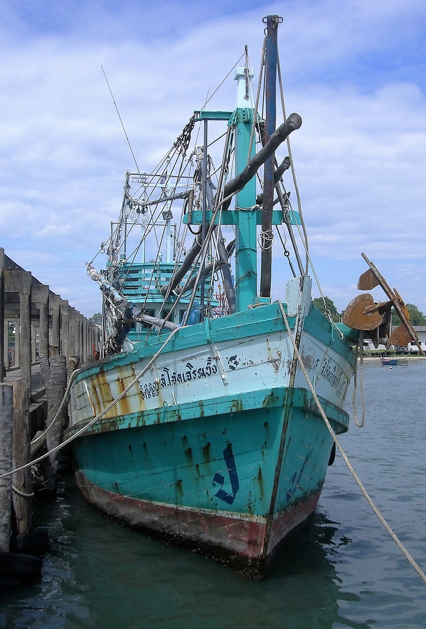 transport boat fishing boat free photo