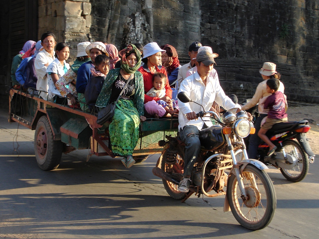 transport cambodia moped free photo