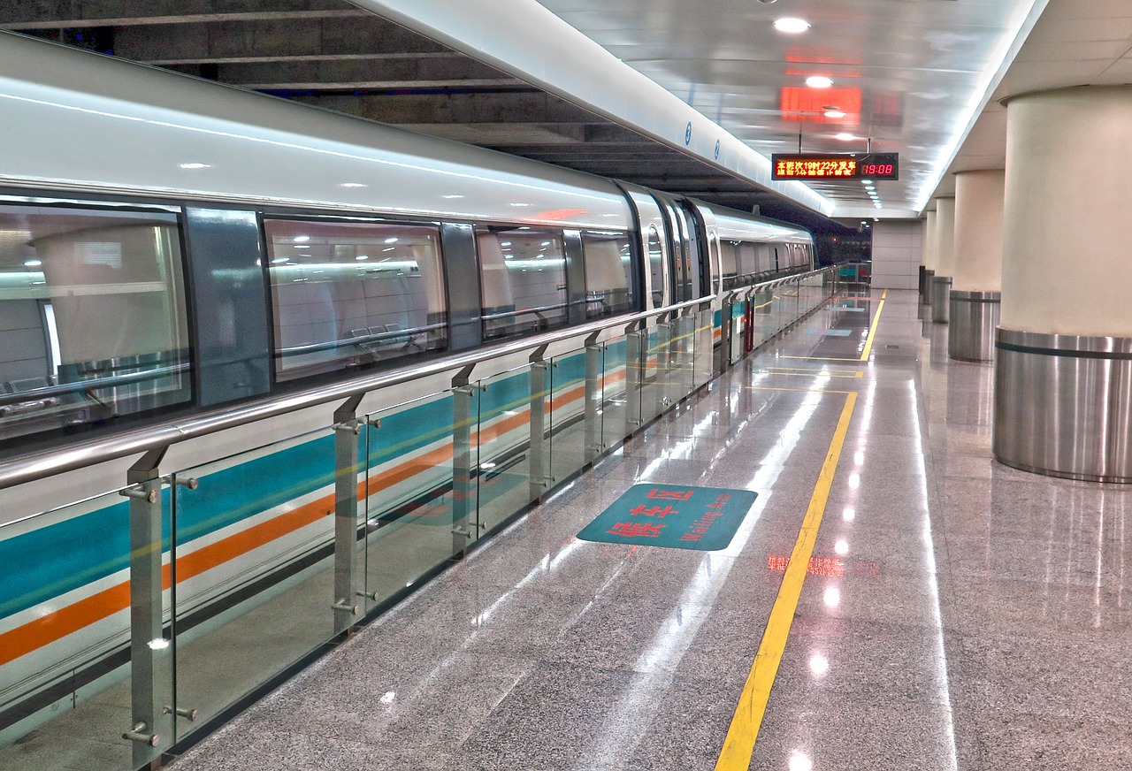 transrapid station shanghai free photo