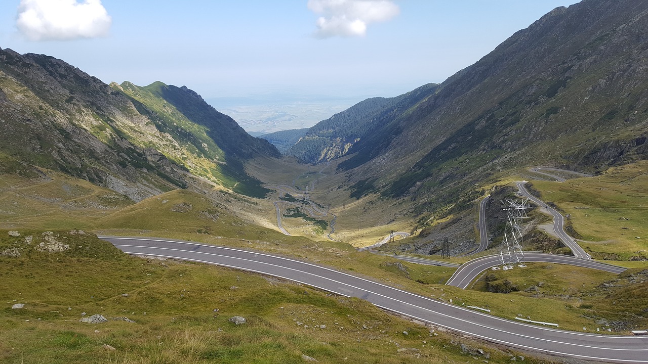 transylvania winding road free photo