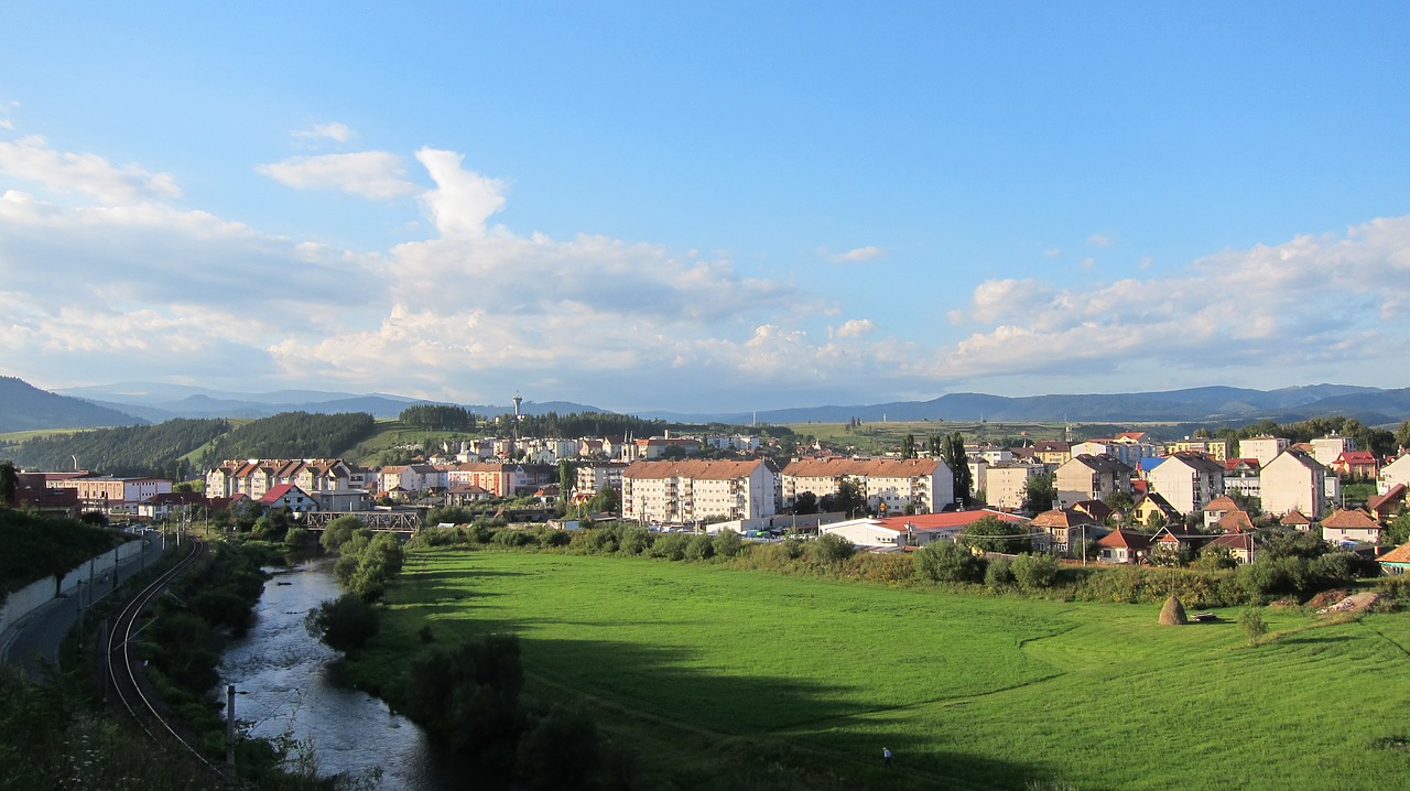 transylvania  toplita  landscape free photo