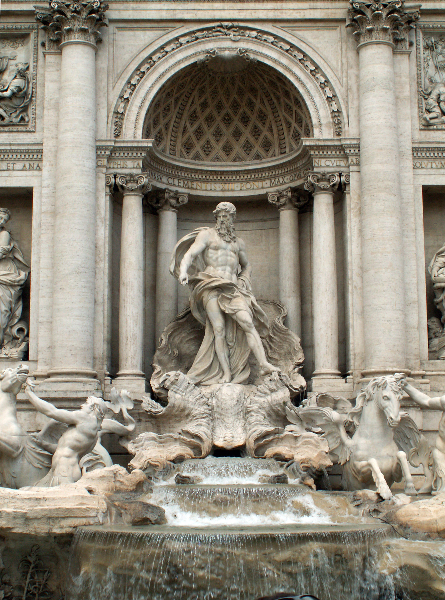 trevi fountain rome free photo