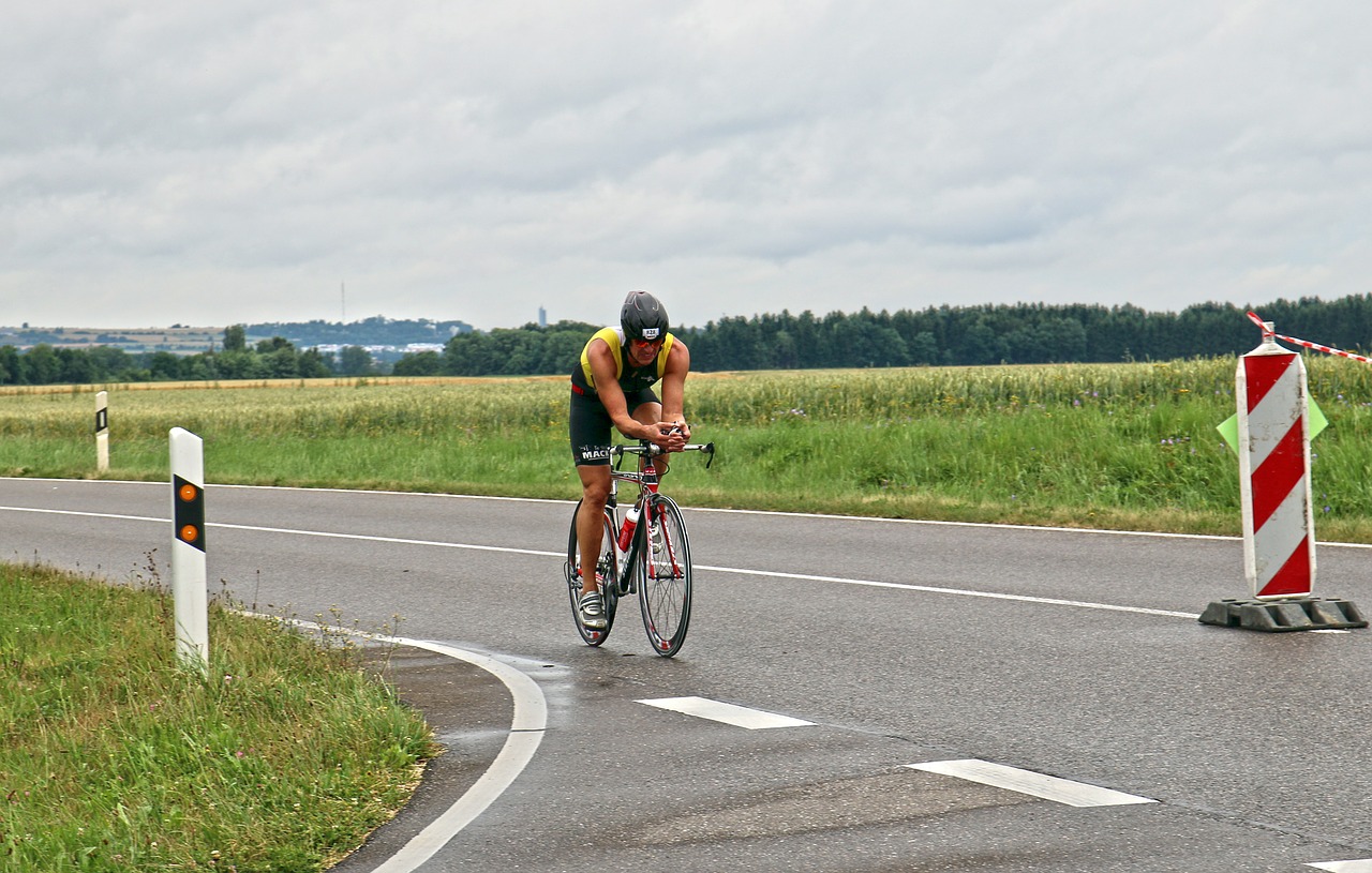 triathlon road bike cyclists free photo
