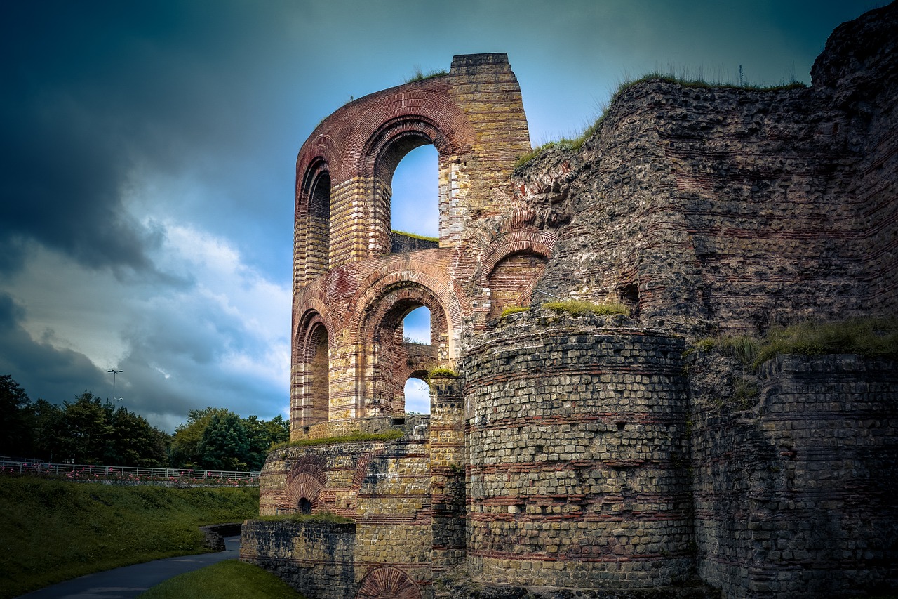 trier ruin old free photo
