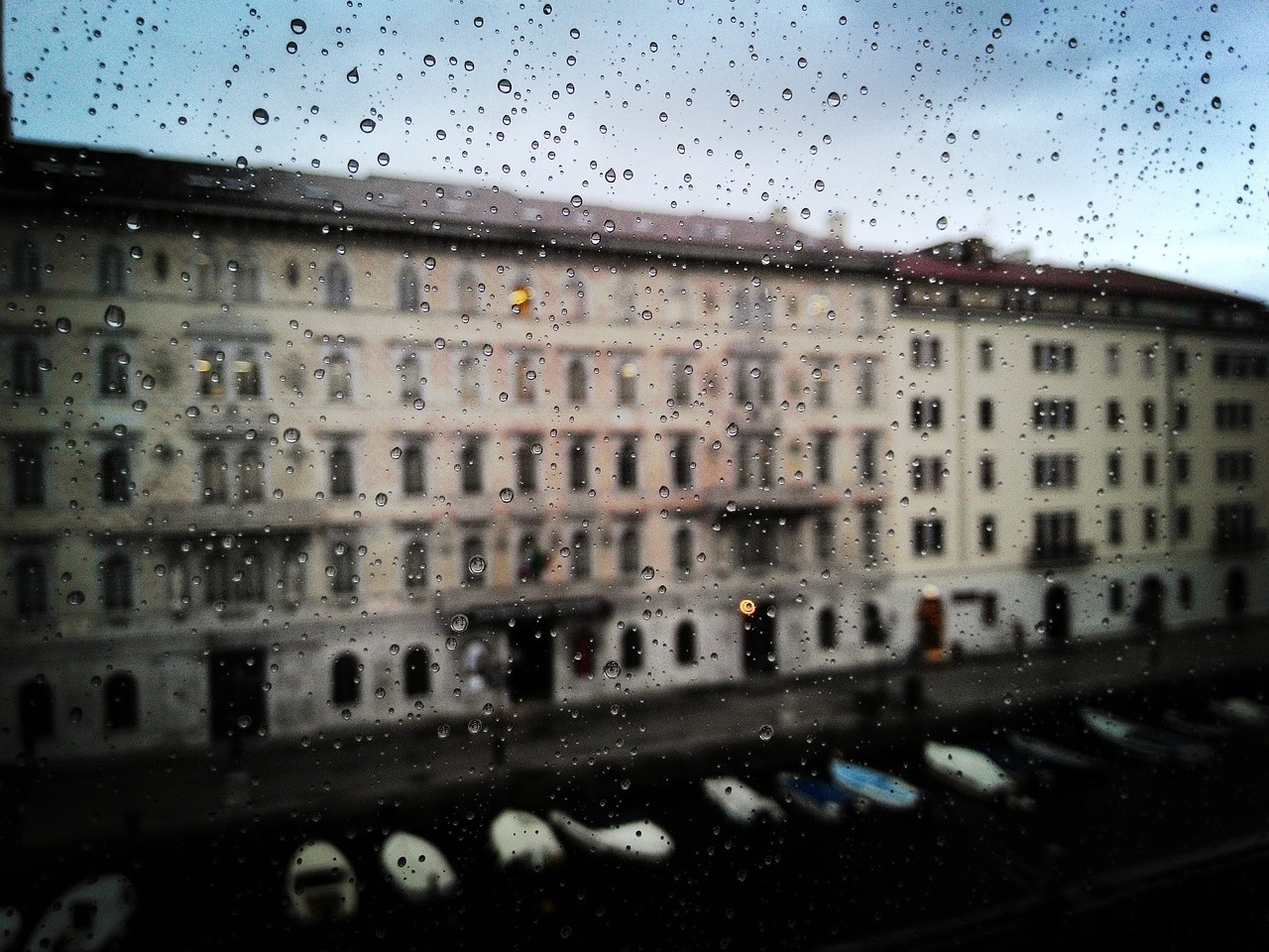 trieste rain palazzo free photo
