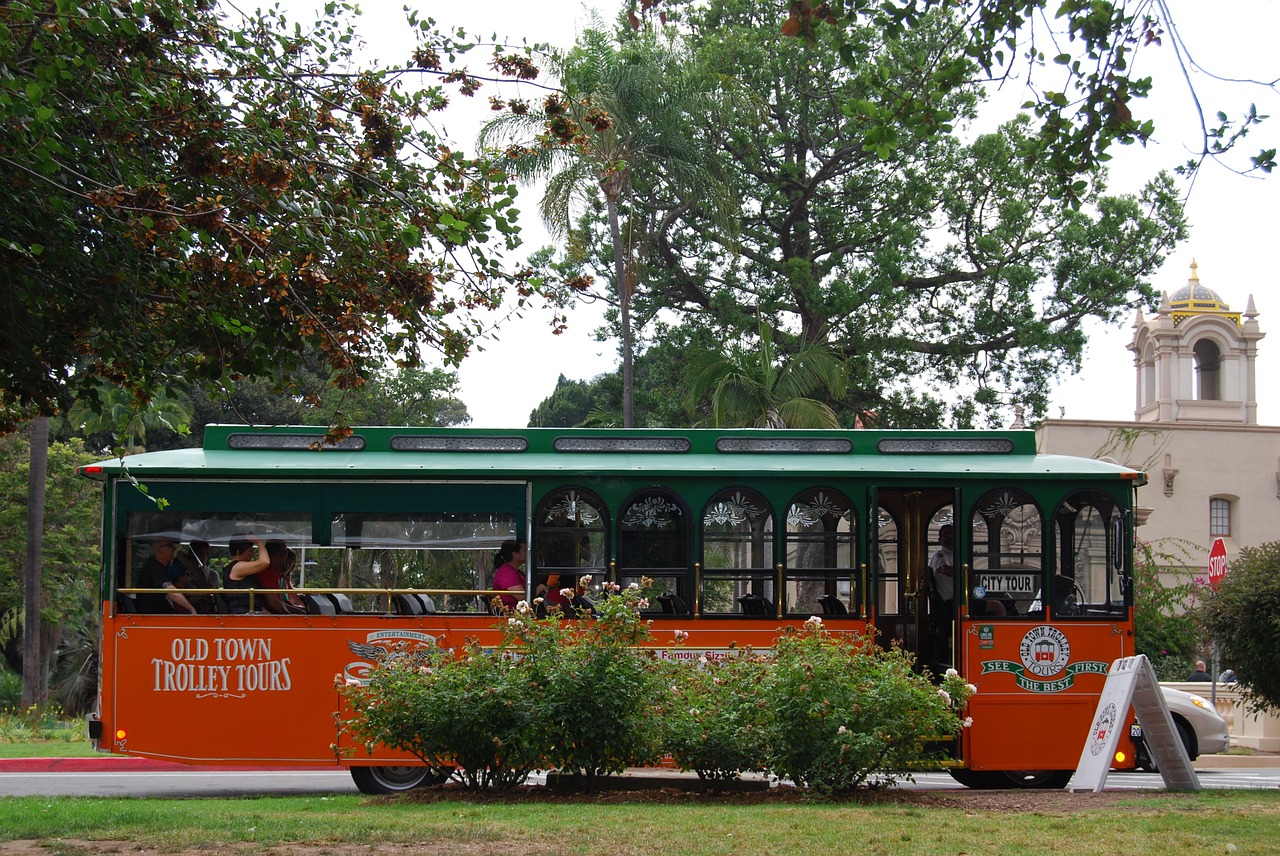 trolley tour travel free photo