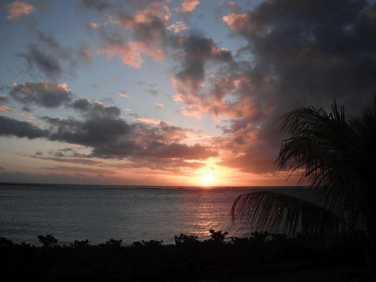 tropical sunset seaside cloud free photo