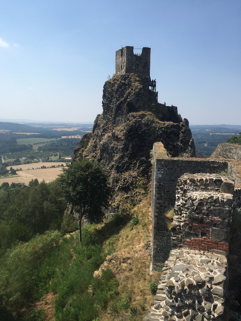 trosky castle ruins 8 wonder of the world free photo