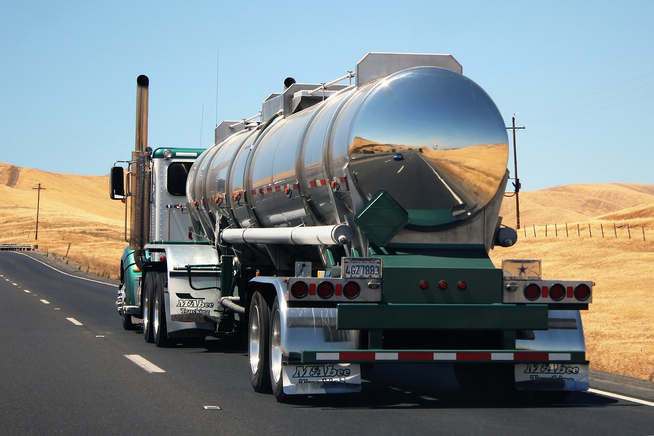 truck road highway free photo