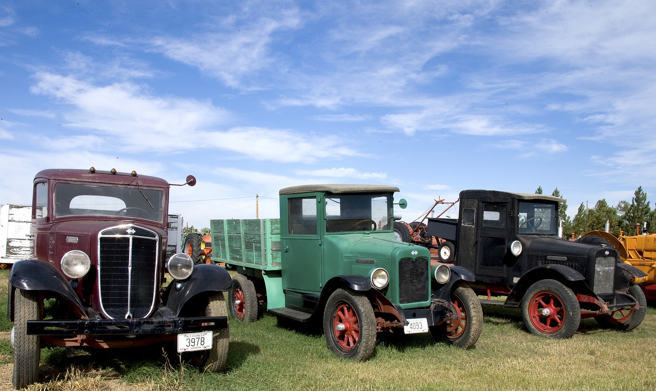 truck transport vehicle free photo