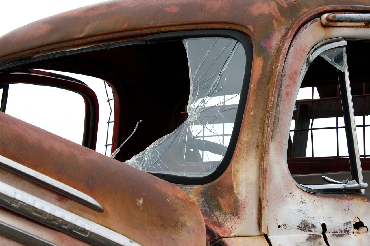 truck  rust  windshield free photo