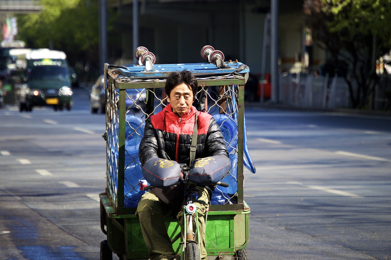 truck men chinese free photo