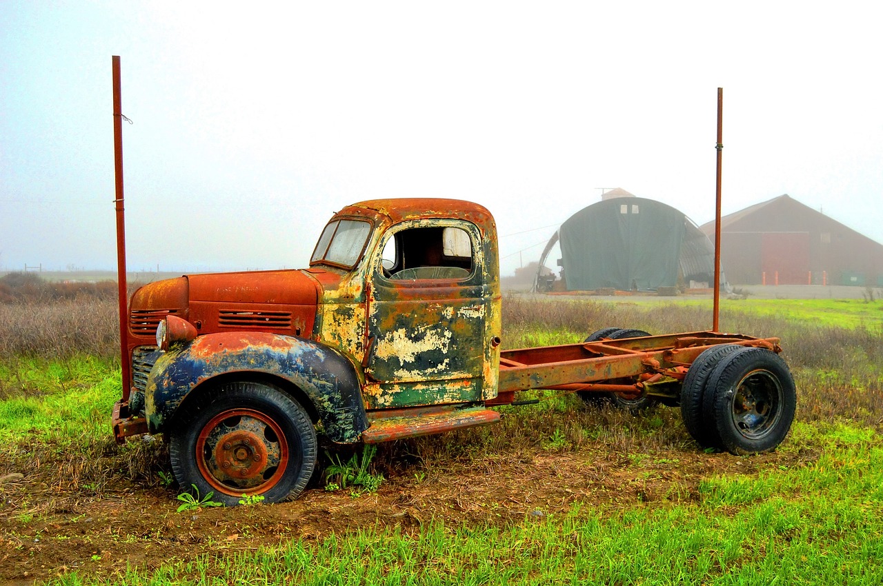 truck vintage oldschool free photo