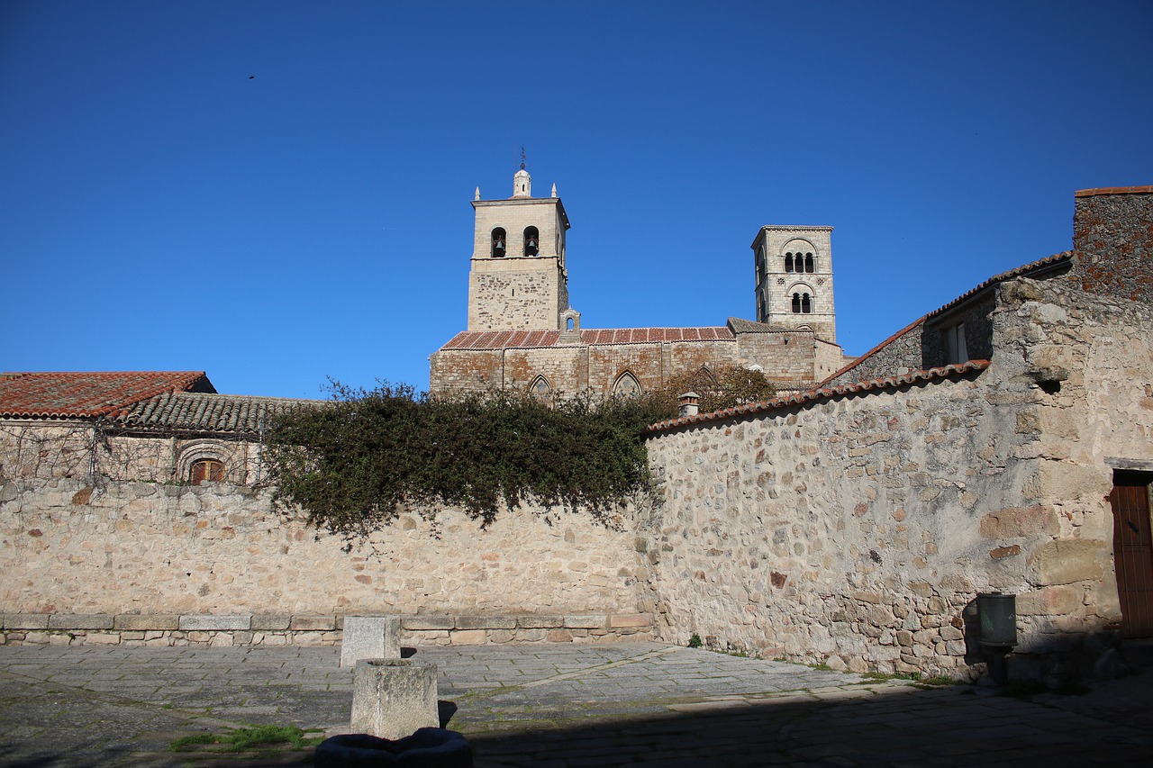 trujillo  torres  church free photo