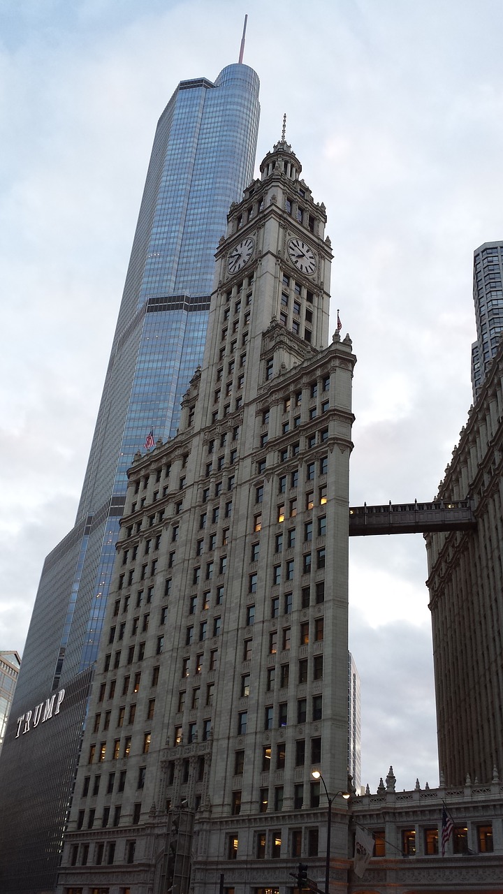 trump tower chicago free photo