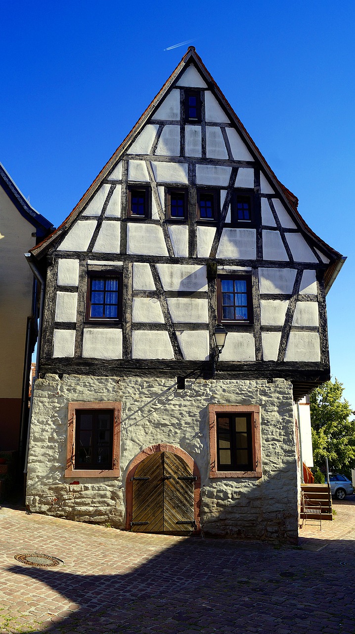 truss  village  middle ages free photo