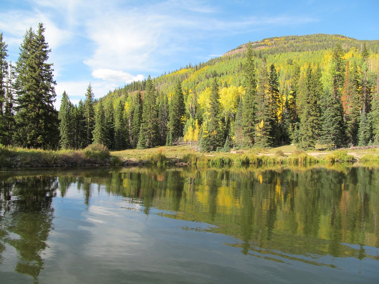 tucker's pond lake mountain free photo