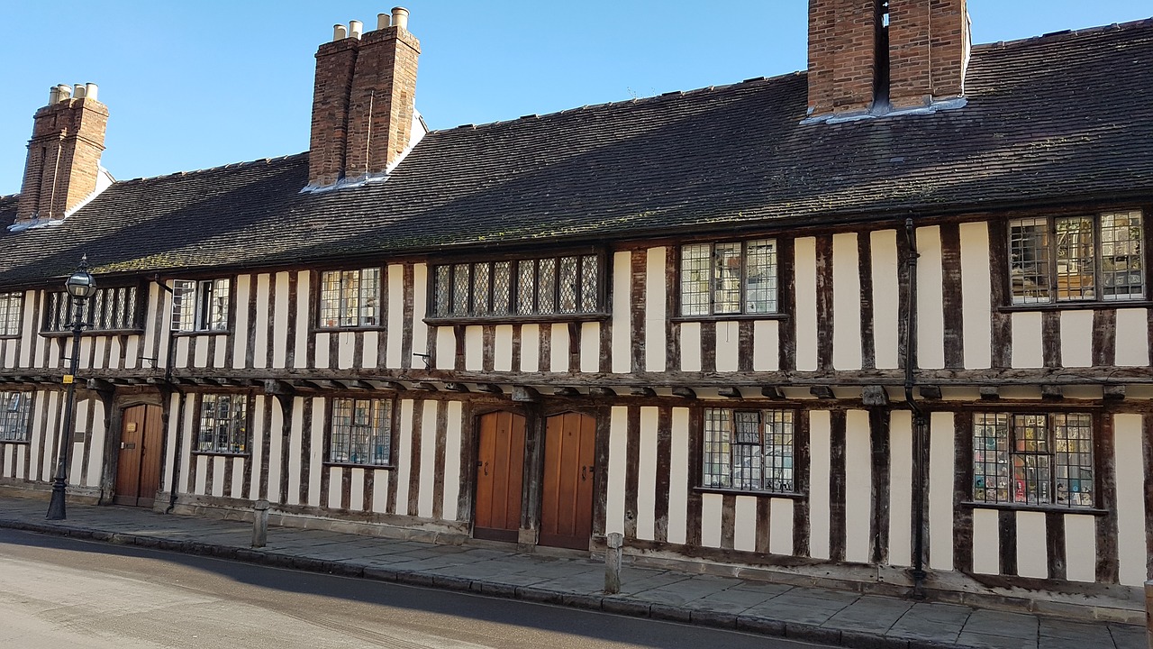 tudor  buildings  historic free photo