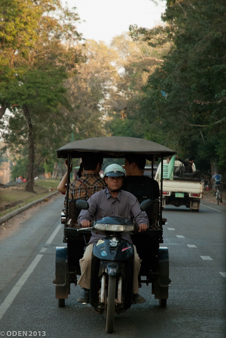 tuk tuk rickshaw cambodia free photo