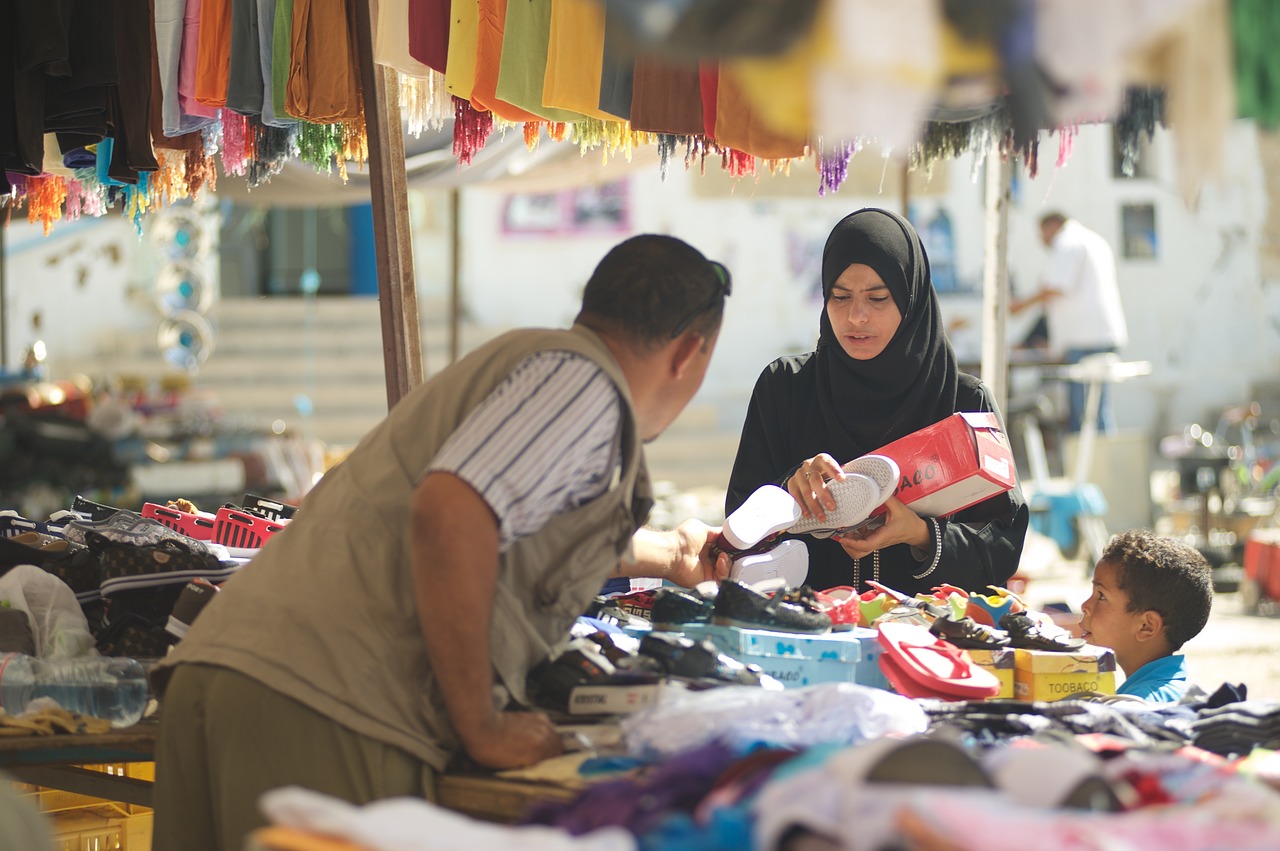 tunisia  market  muslims free photo