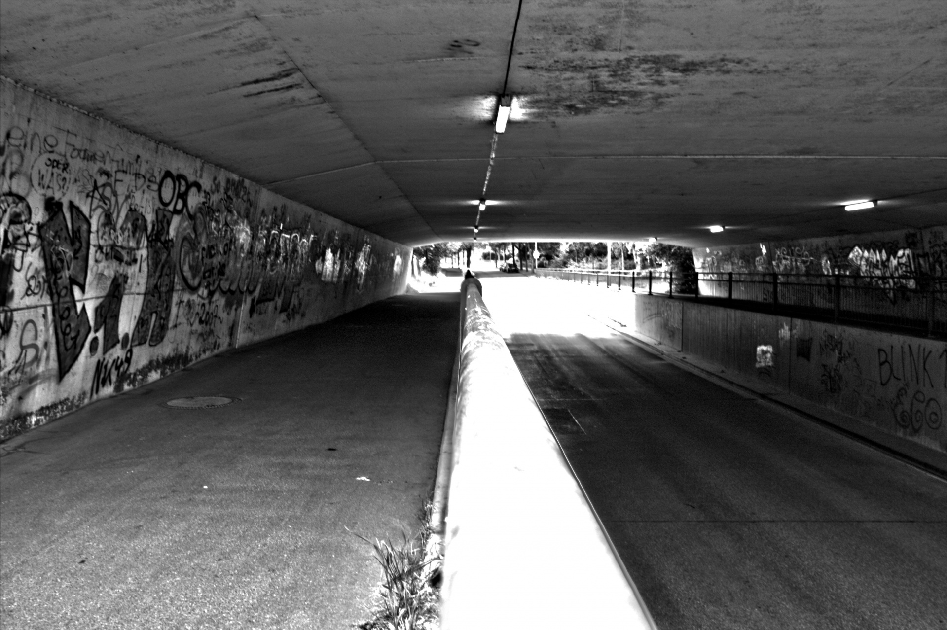 tunnel subway walkway free photo