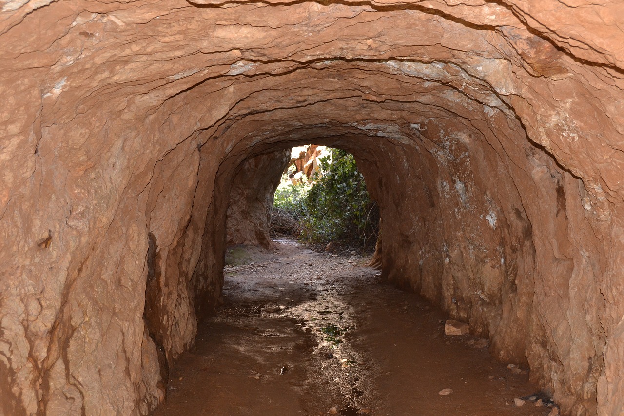 tunnel abandoned mine iron hill free photo