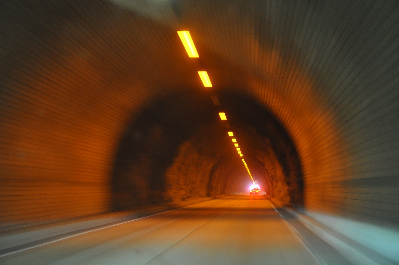 tunnel orange car free photo