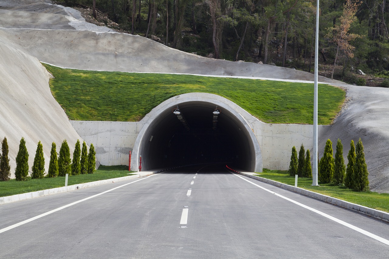 tunnel green road free photo