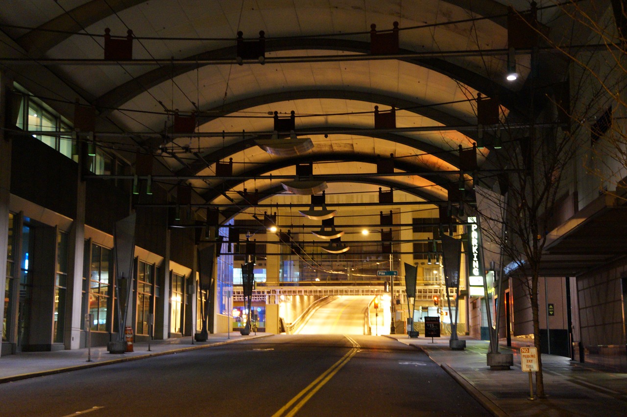 tunnel urban city free photo