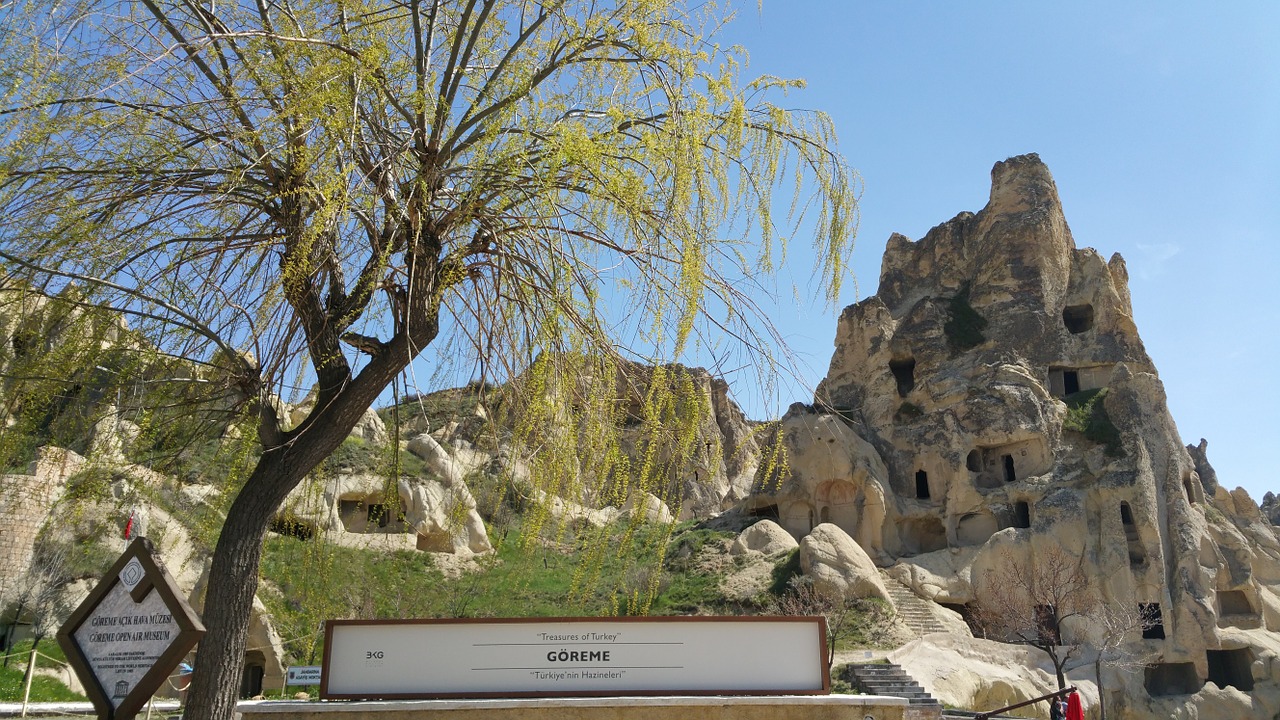 turkey cappadocia rocky free photo