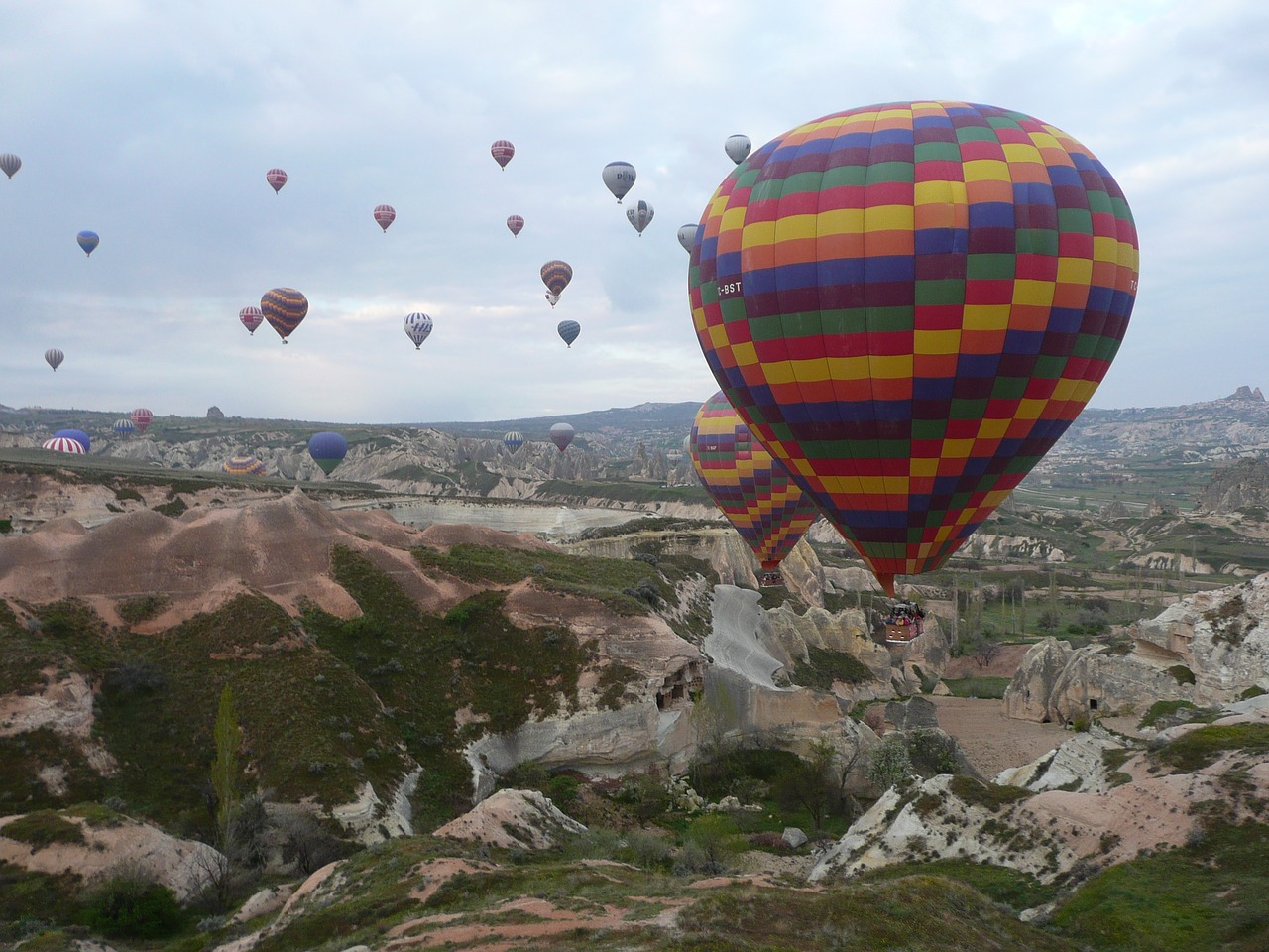 turkey cappadocia hot air balloon free photo