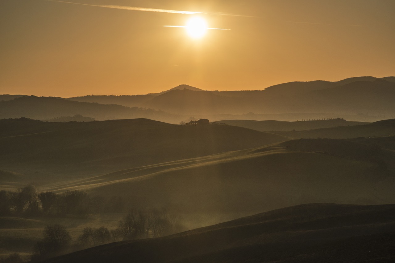 tuscany landscape sun free photo