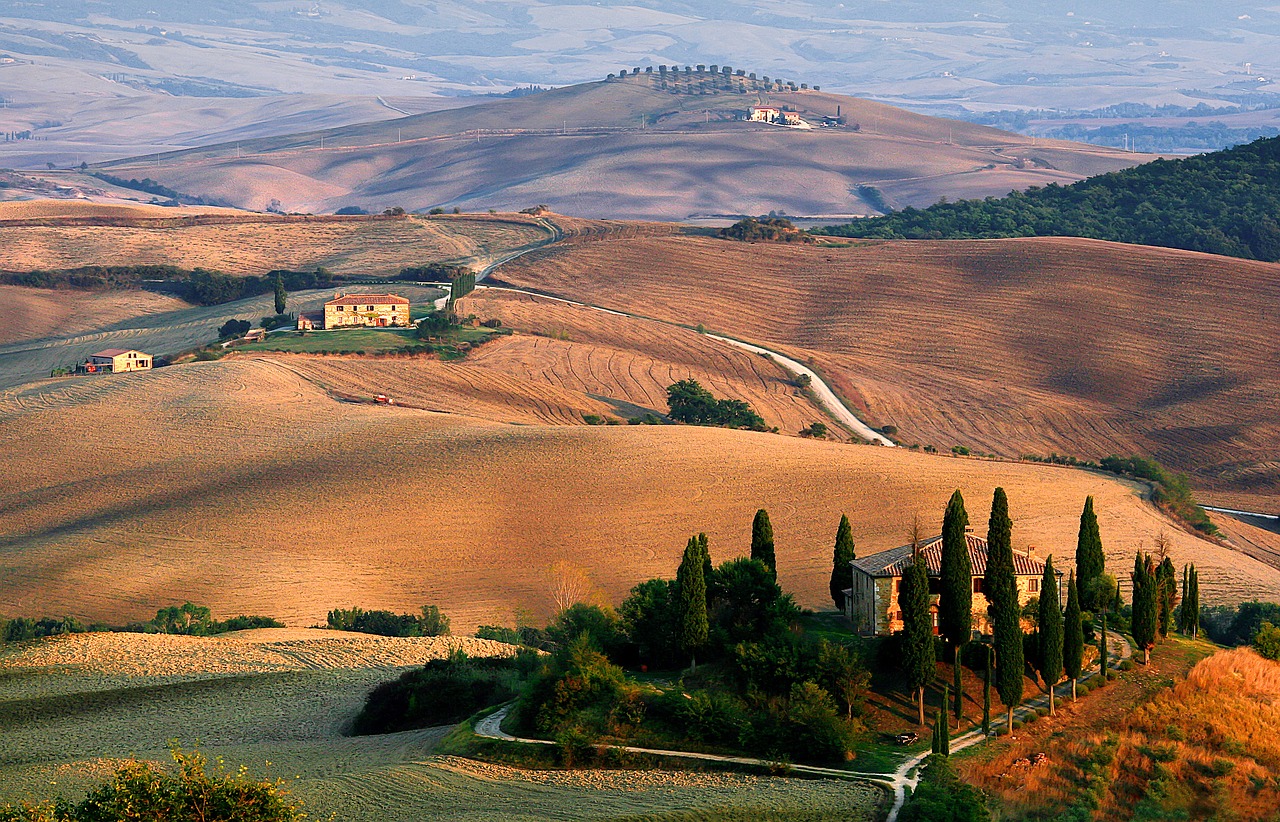 tuscany landscape cypress free photo