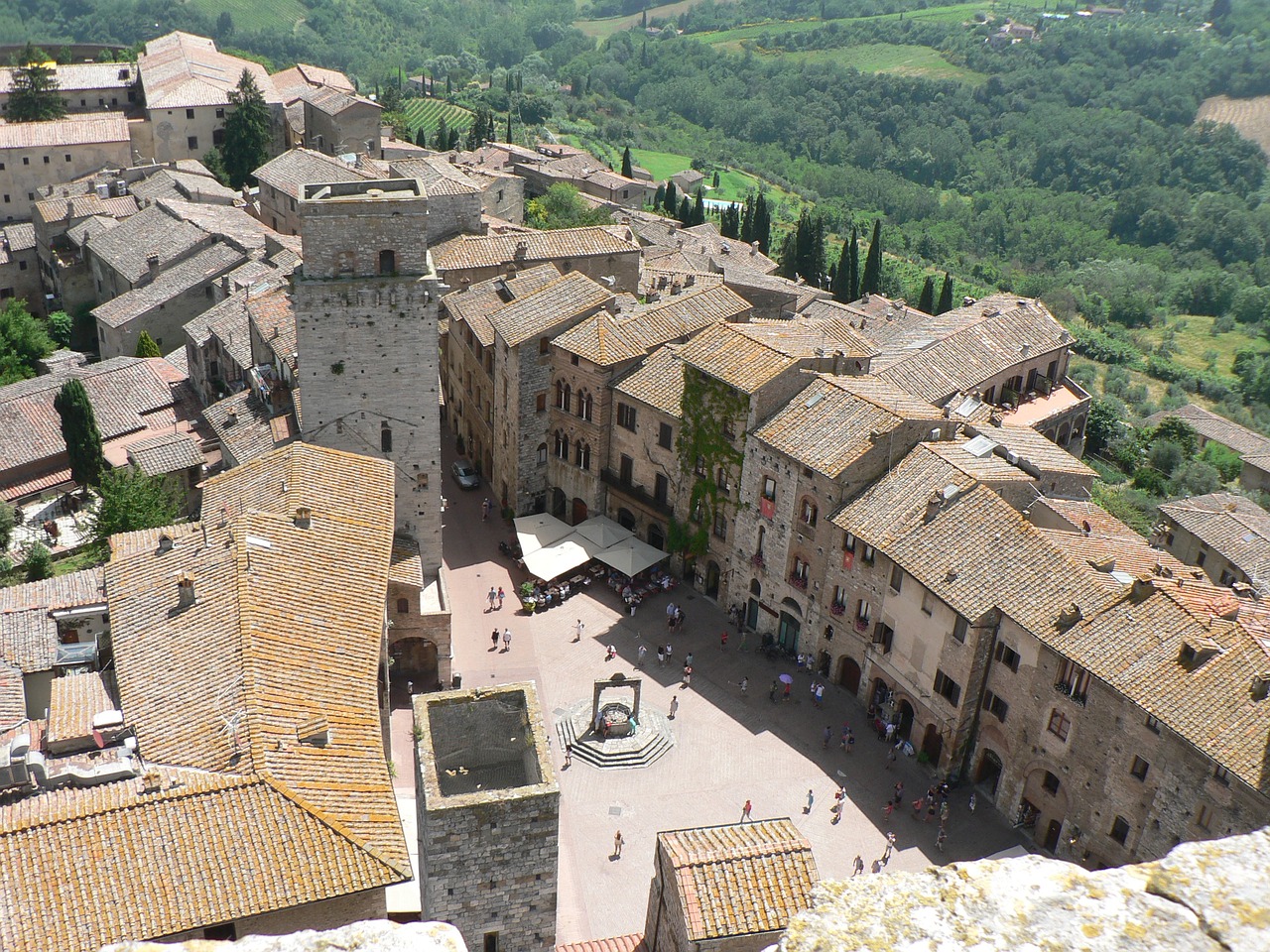 tuscany tower san gimignano free photo