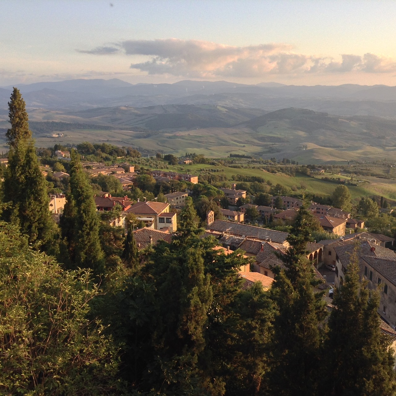 tuscany italy village free photo