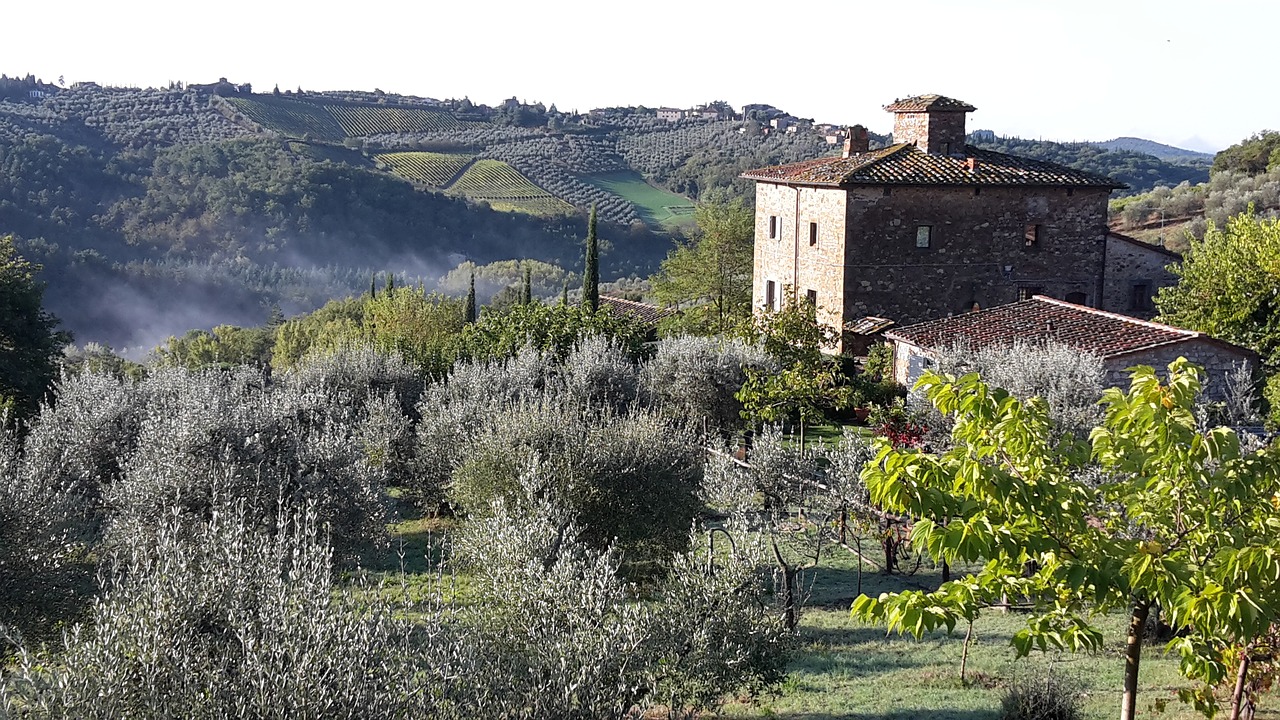 tuscany landscape hill free photo