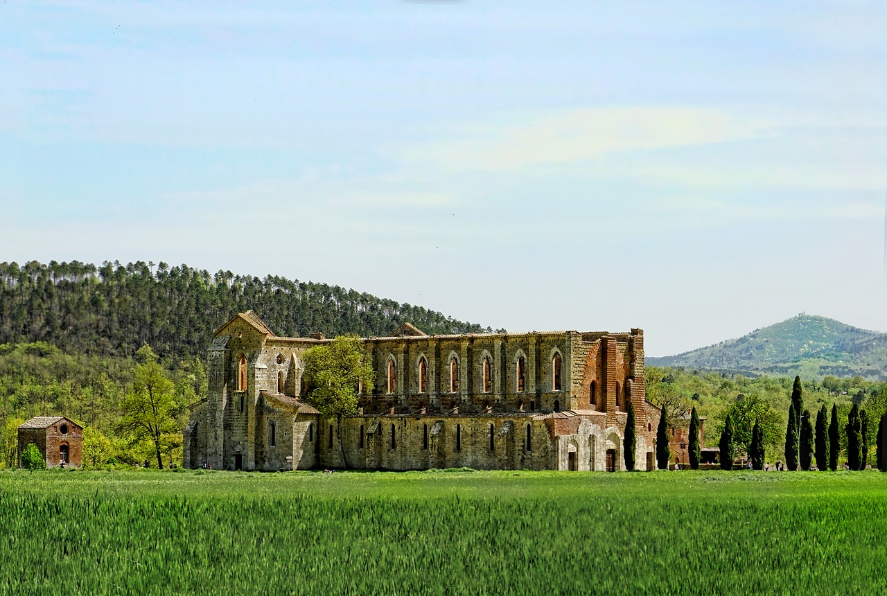 tuscany  ruin  old free photo